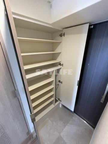 アドバンス大阪ストーリアの収納