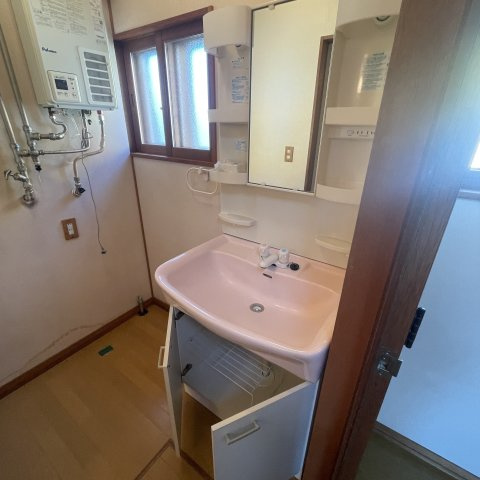 健康マンション2号棟の洗面所