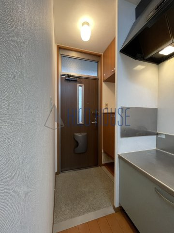 エミネンス三愛の玄関