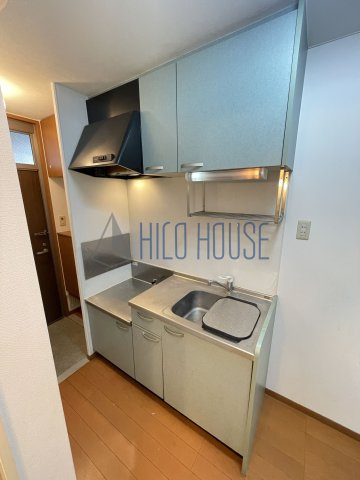 エミネンス三愛のキッチン