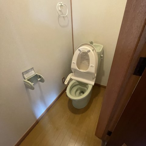 健康マンション2号棟のトイレ