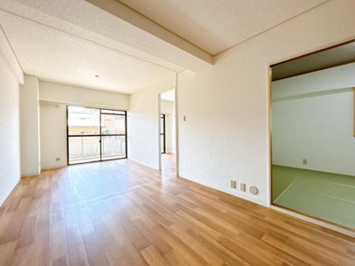 【洋室】 | ライオンズマンション学園前