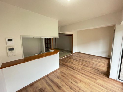 【居間・リビング】 | ヴェルナール学園前A棟