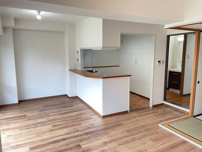 【居間・リビング】 | ヴェルナール学園前A棟