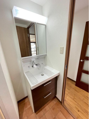 【独立洗面台】 | ヴェルナール学園前A棟