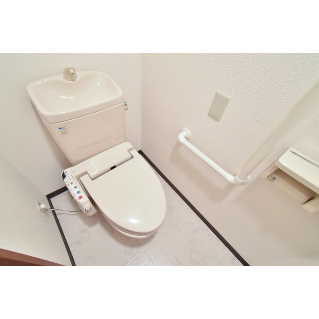 プロビデンス花畑のトイレ|ゆったりとした空間のトイレです