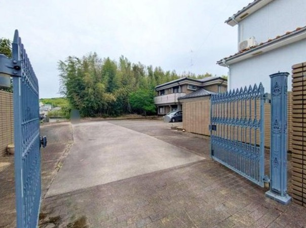 伏見区深草谷口町の外観