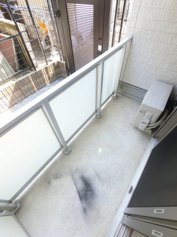 リブリ・MYU前原のバルコニー