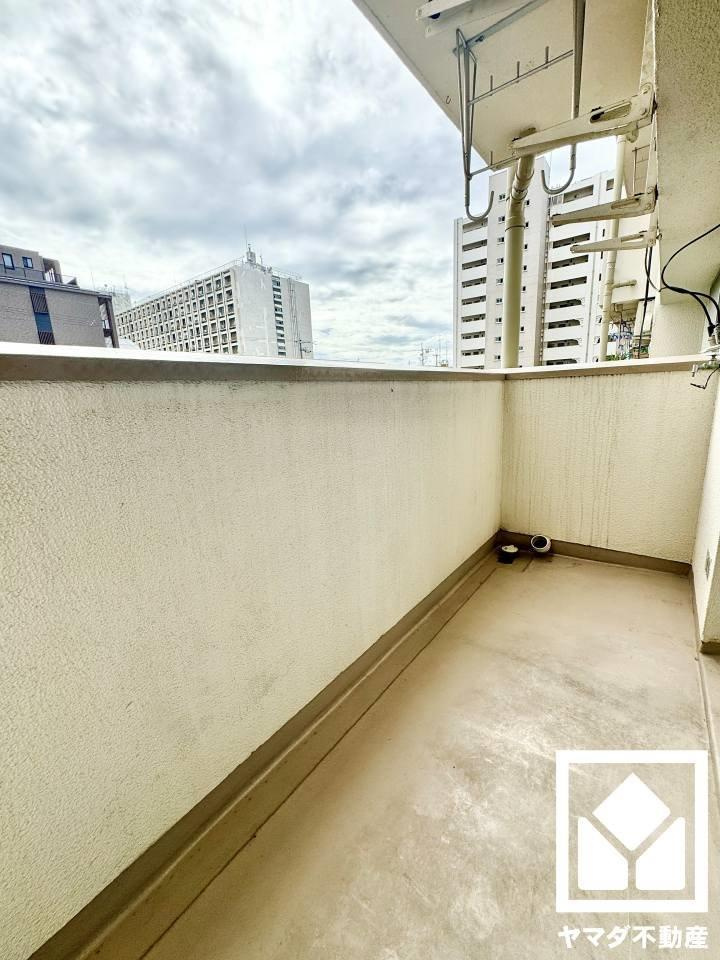 九条住宅B棟のバルコニー