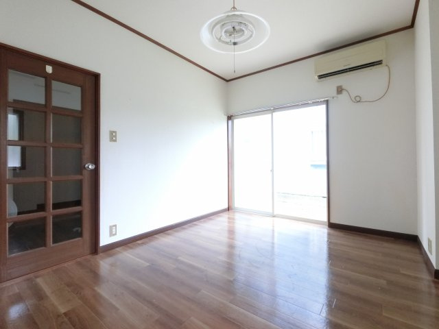 【居間・リビング】