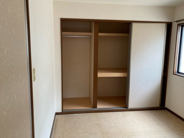 エコーズユタカ A棟の収納