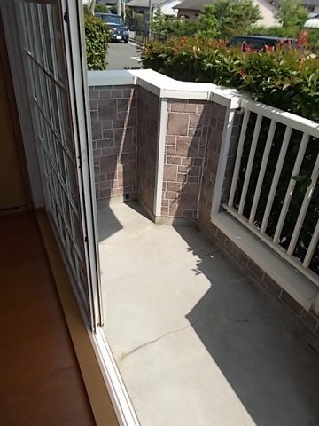 アーベンドのバルコニー|陽当たり良好なバルコニーです