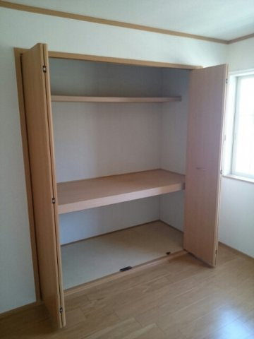 アーベンドの収納|こまごまとしたものを収納できそうですね