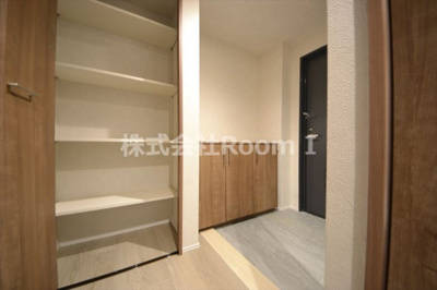 【収納】 | レジディア西天満（旧リヴァージュ西天満） | たっぷりとした収納スペースです