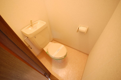 【トイレ】 | ドエル天満橋 | 清潔感のあるトイレです