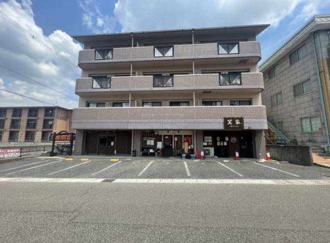 湖南市岩根中央２丁目の店舗一部の外観|外観です