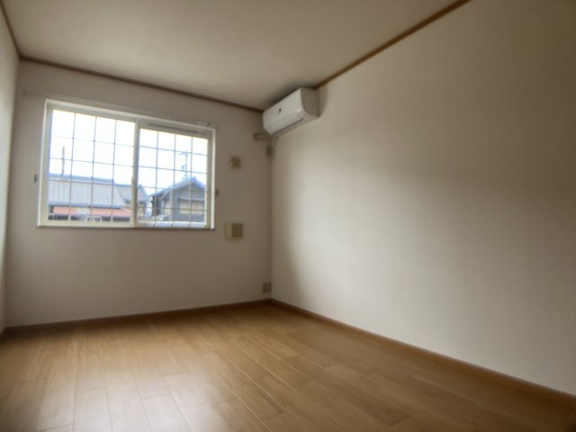 グランデカメリア山の手Ⅵのその他