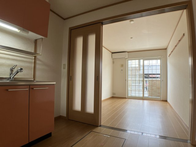 グランデカメリア山の手Ⅵの寝室