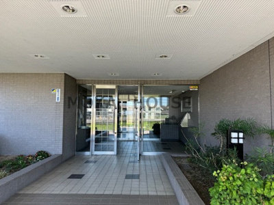 【エントランス】 | プレステージ姫路御国野