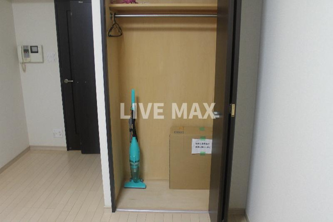別号室反転写真