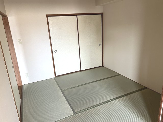 【寝室】 | ハートランド甲南