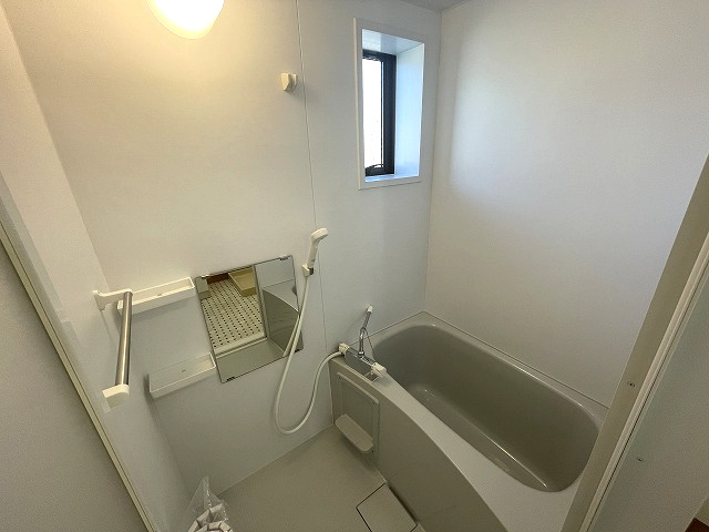 高知市高須貸家２棟の浴室|西棟
日々の暮らしに欠かせないお風呂です