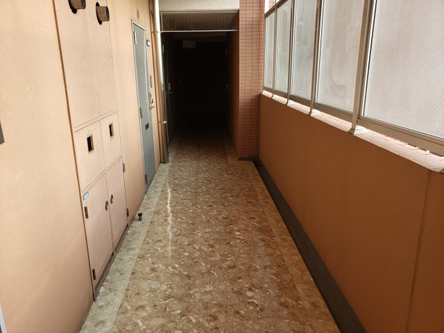 ラウンドタワーオペリアのバルコニー