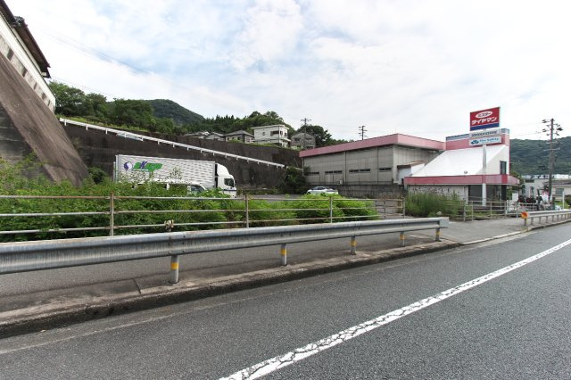 林谷ガレージ