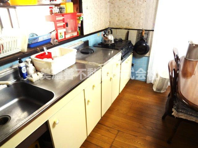 ６３５０１　岐阜市今嶺4丁目中古戸建てのキッチン