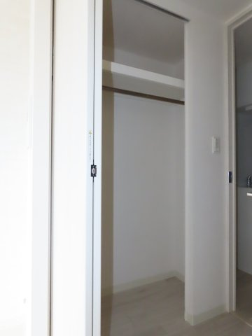 大阪市西淀川区歌島１丁目の賃貸マンションの収納