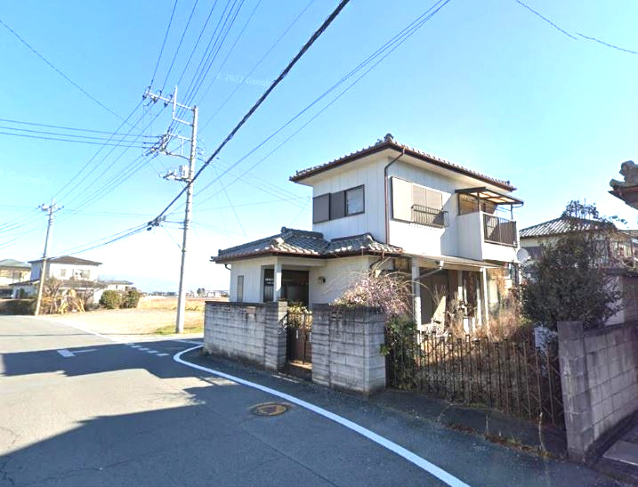 藤岡市上戸塚　中古400の前面道路含む現地写真
