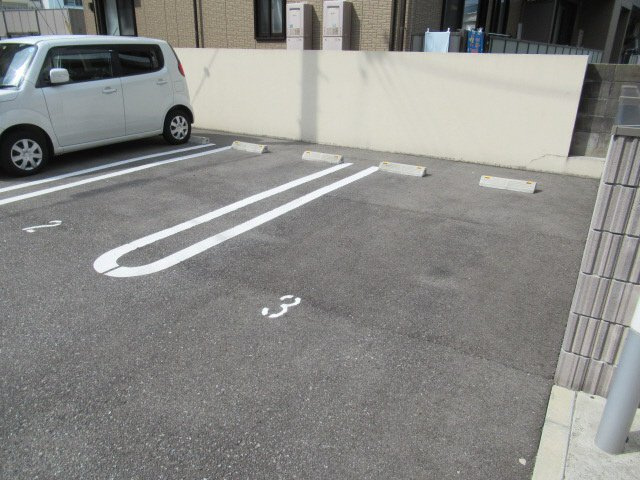 ベルメゾン福田の駐車場