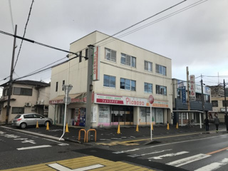 近江八幡市中村町の店舗事務所の外観|外はこのようになっています