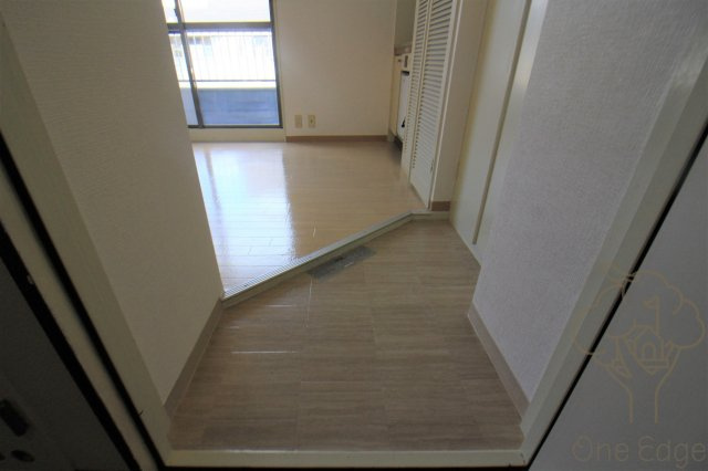 レナジア塚本の玄関