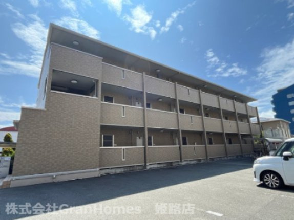 フィグガーデンの外観