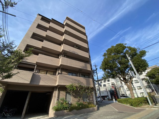 ヴィラージュ御影城ノ前の外観