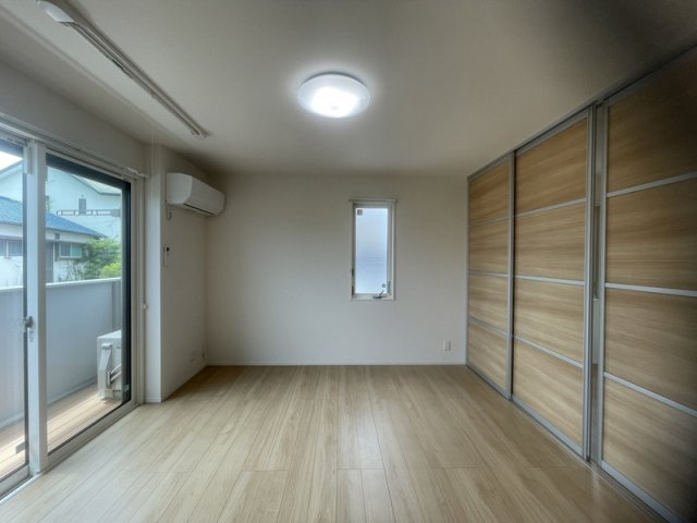 カザ　オリーブ　EASTの居間・リビング