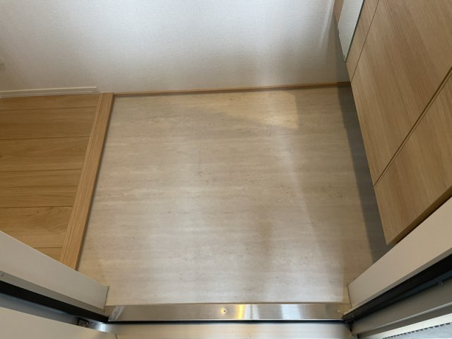 カザ　オリーブ　EASTの玄関