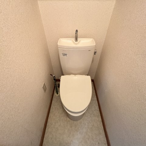 №１福盛ハイツA棟のトイレ
