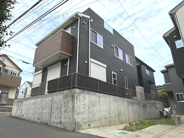 厚木市温水　中古戸建の外観|きれいな外観です
