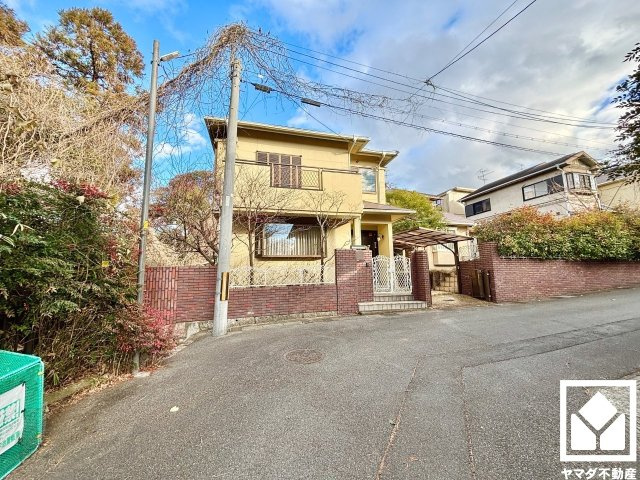 宇治市五ケ庄広岡谷の外観