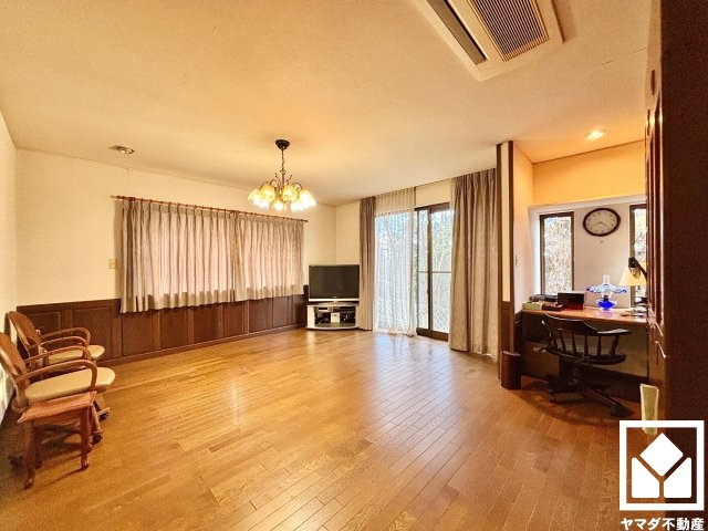 宇治市五ケ庄広岡谷