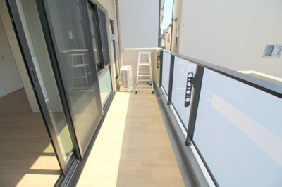 【バルコニー】 | トリニティ豊中本町