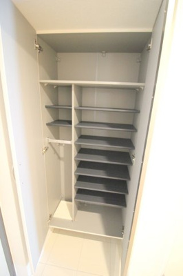 【玄関】 | トリニティ豊中本町