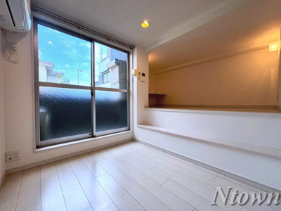 【洋室】 | Lavita(ラヴィータ) | 落ち着いた色調の洋室です