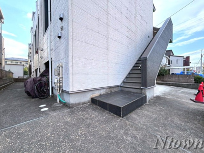 【エントランス】 | Lavita(ラヴィータ) | 毎日通るエントランスはこのようになっています