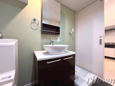 【独立洗面台】 | Lavita(ラヴィータ) | 使いやすい独立洗面台です