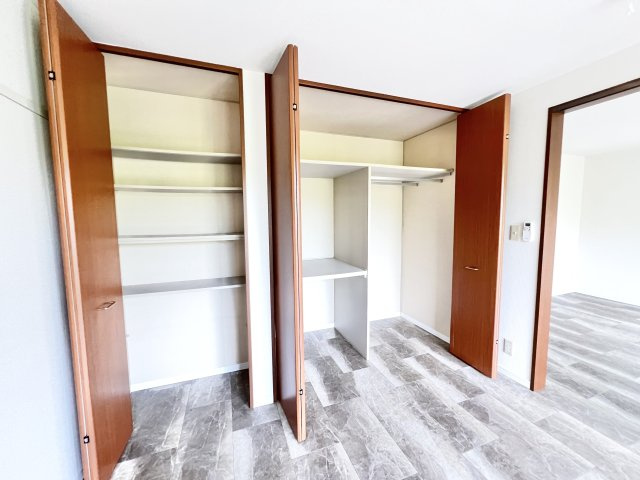 エバーグリーン 八番館の収納|※別部屋参考写真