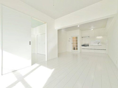 【居間・リビング】 | エバーグリーン鳰の浜