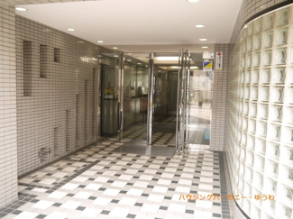 【エントランス】